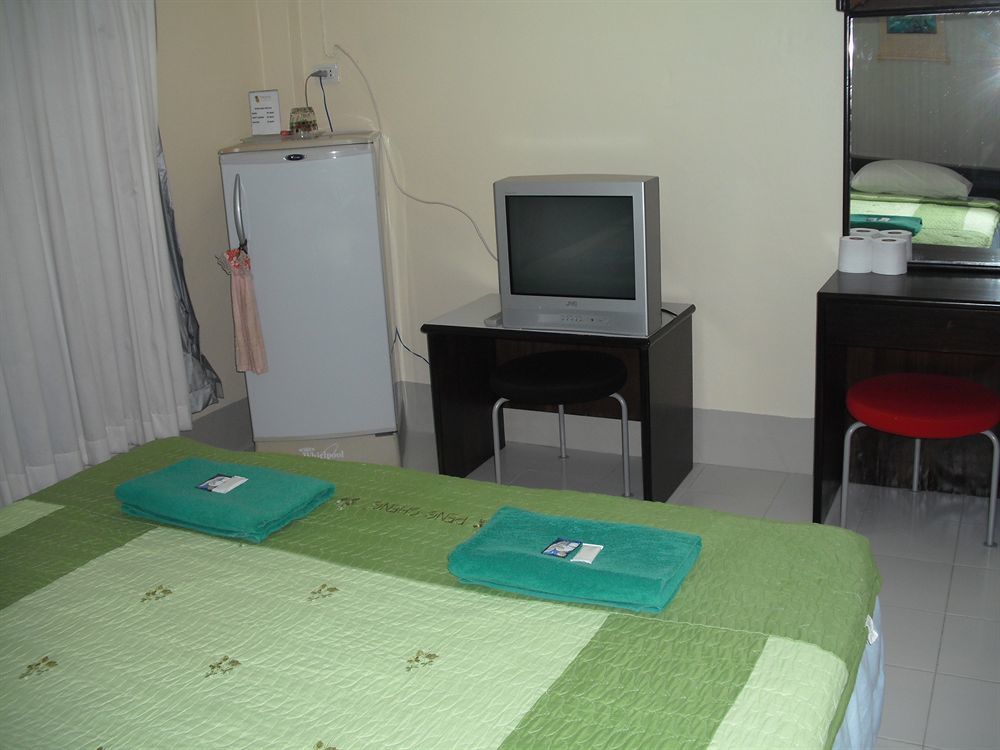 Pineapple Guesthouse Karon Exterior foto